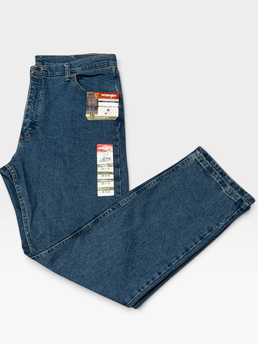 NWT Wrangler Regular Fit Blue Jeans 38x32 Mens Classic Denim Straight Western